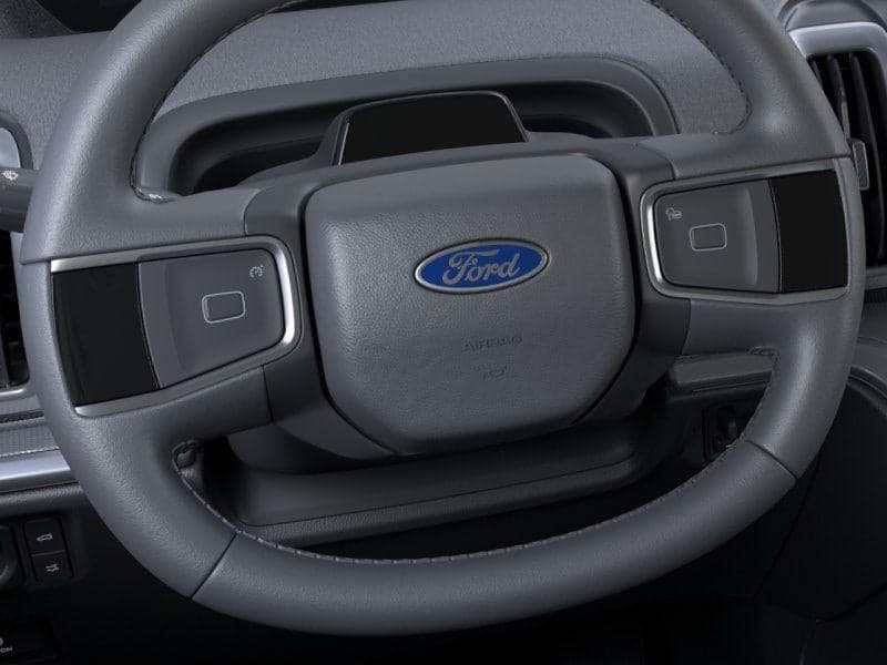 2025 Ford Expedition - Image 12