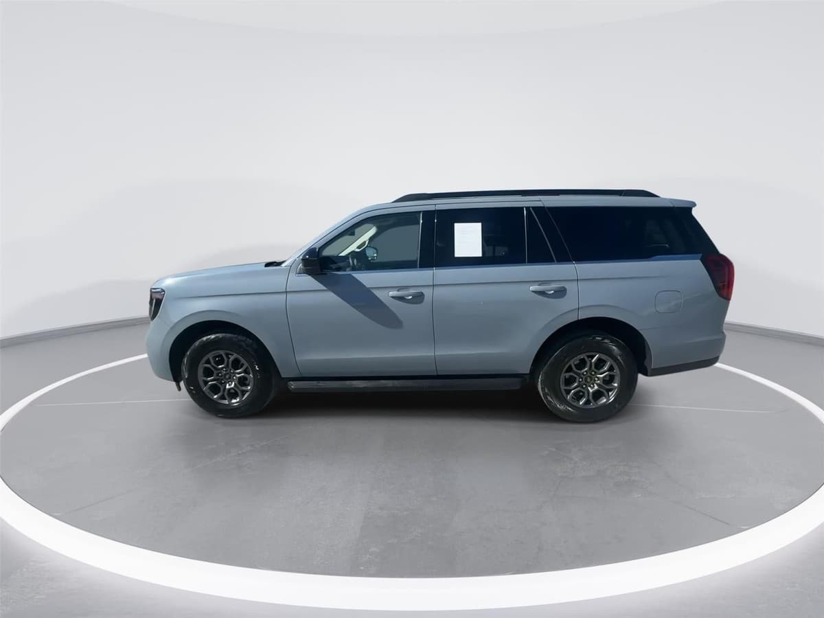 2025 Ford Expedition - Image 5