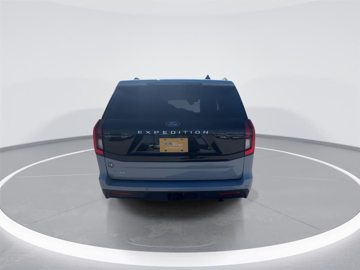 2025 Ford Expedition - Image 7