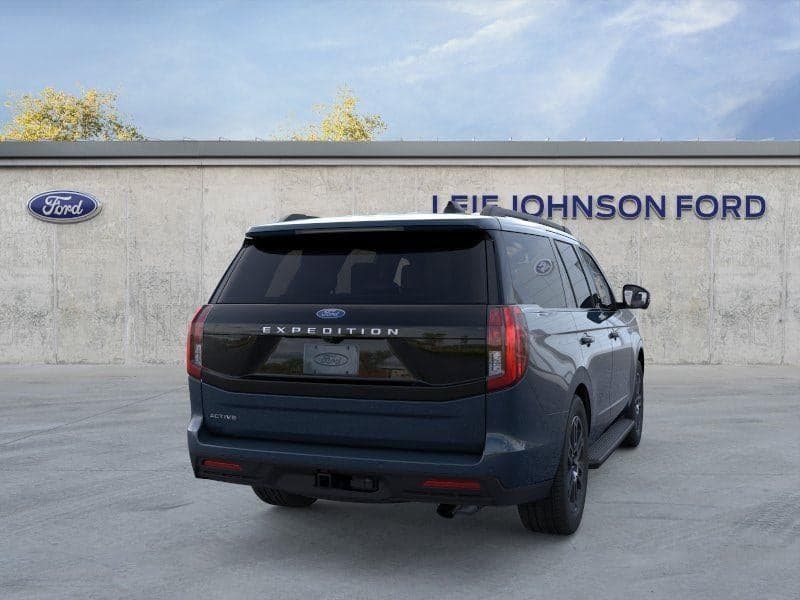 2026 Ford Expedition - Image 8