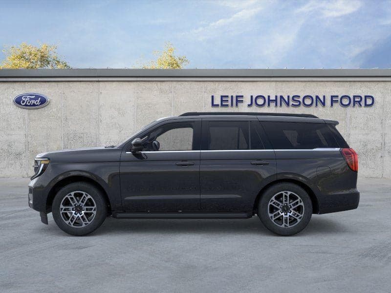 2026 Ford Expedition - Image 3