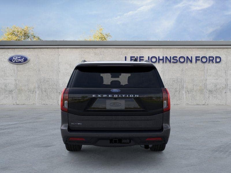 2026 Ford Expedition - Image 5