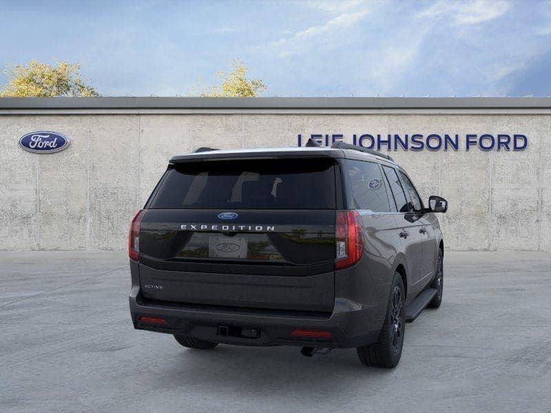 2026 Ford Expedition - Image 8
