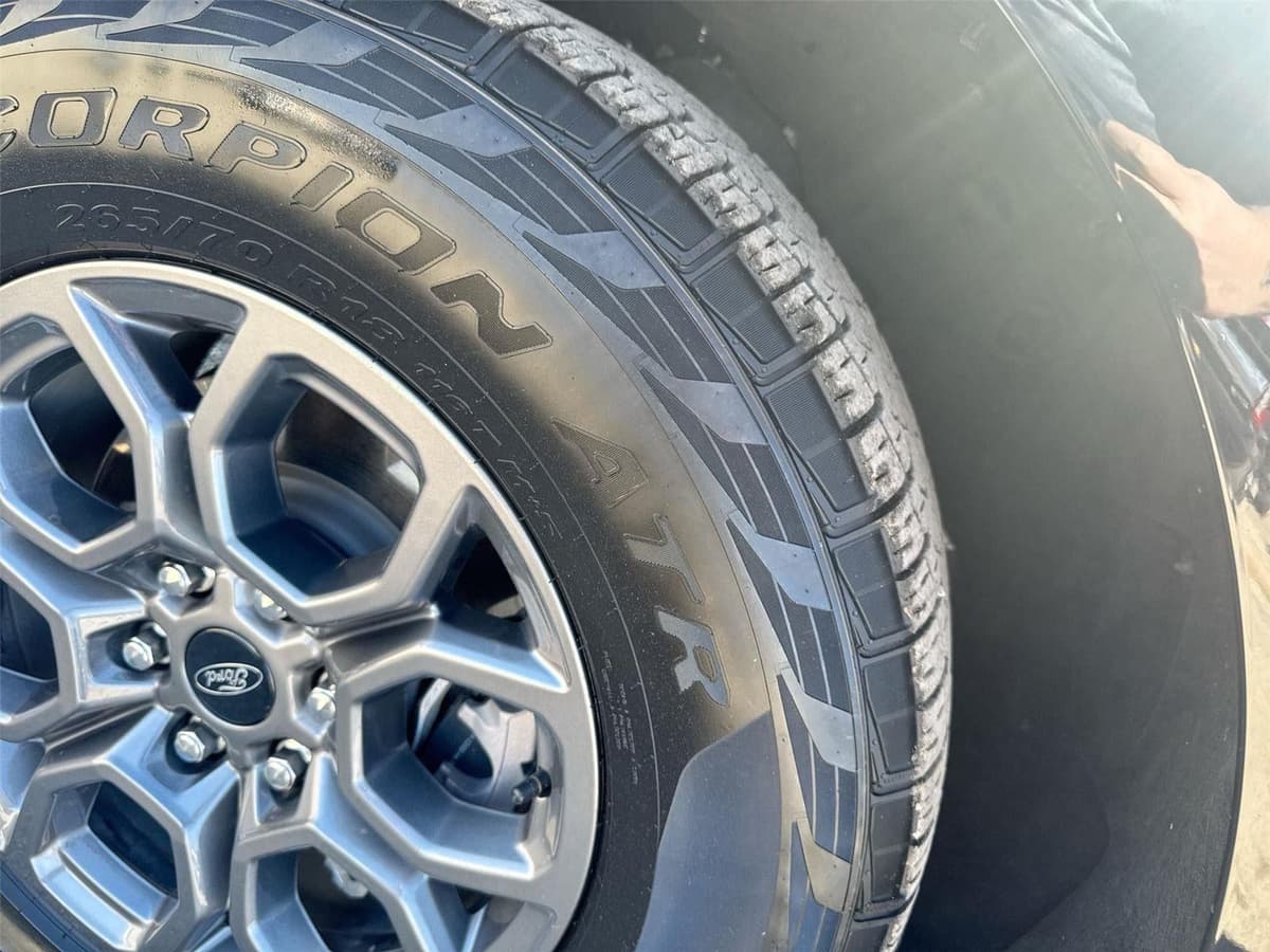 2025 Ford Expedition - Image 35