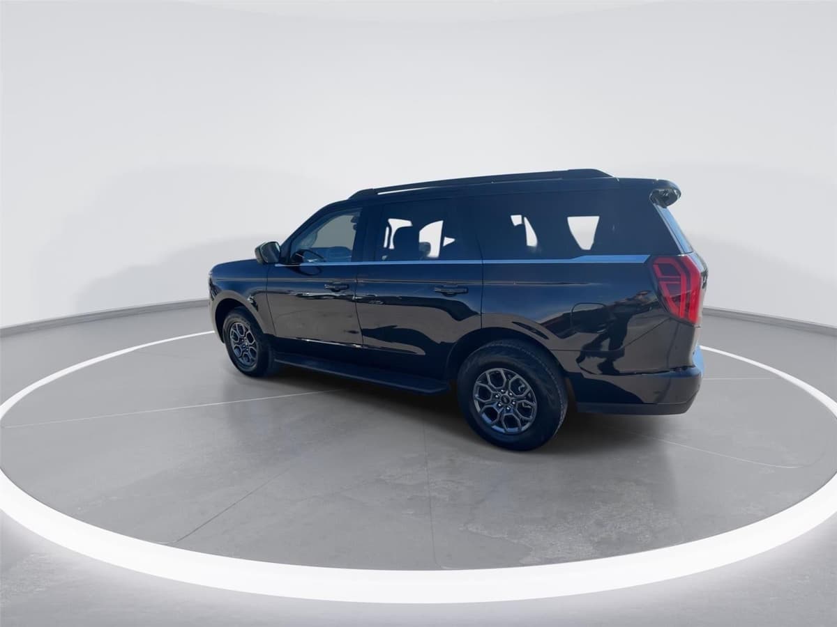 2025 Ford Expedition - Image 6