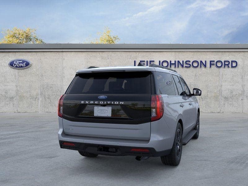 2026 Ford Expedition - Image 8