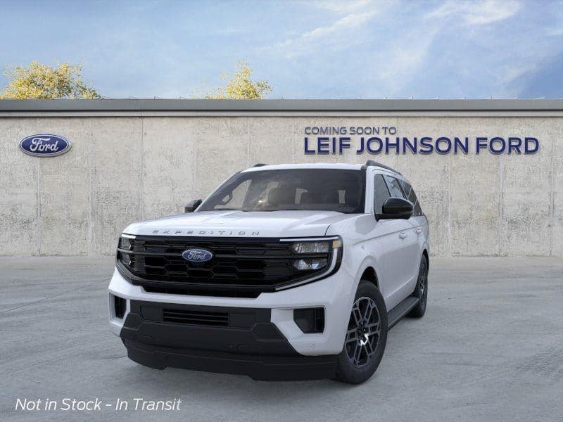 2026 Ford Expedition - Image 2
