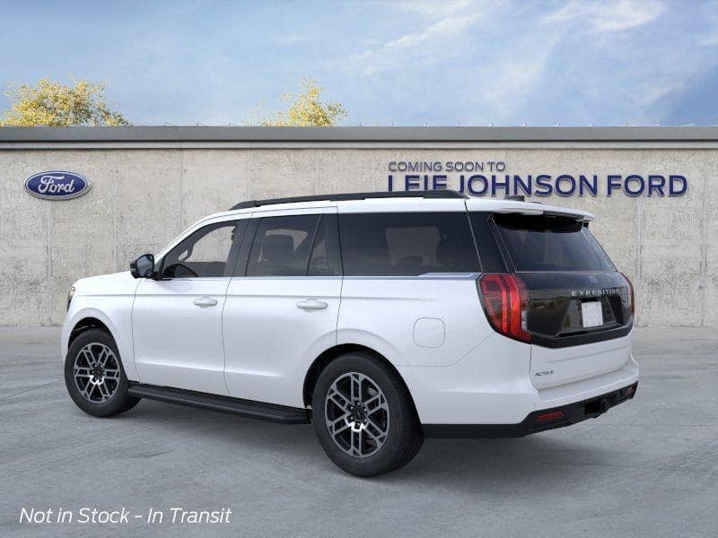 2026 Ford Expedition - Image 4