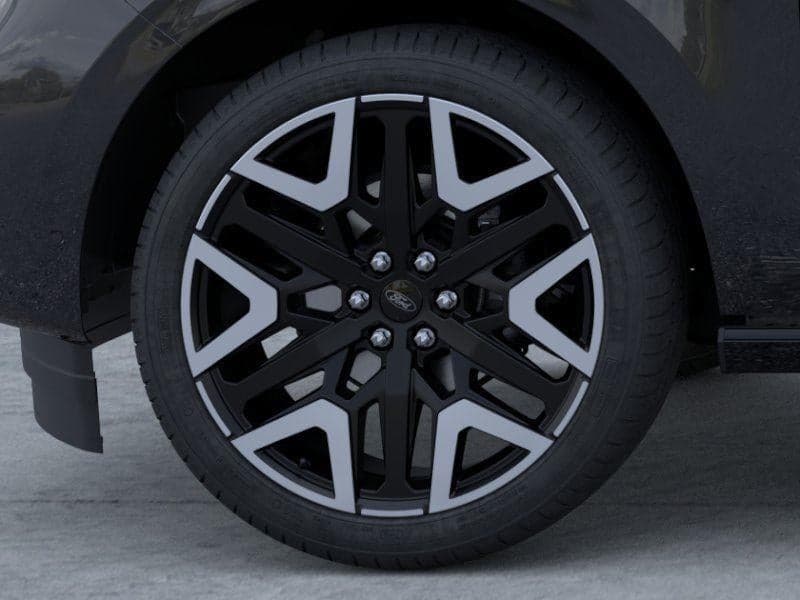 2025 Ford Expedition - Image 19