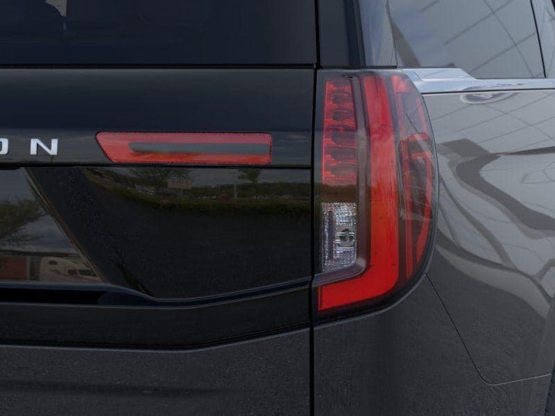 2025 Ford Expedition - Image 21