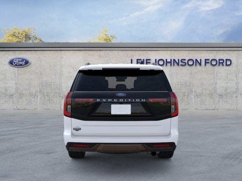 2026 Ford Expedition - Image 5