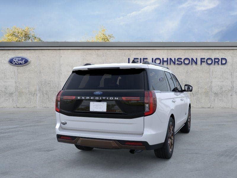 2026 Ford Expedition - Image 8