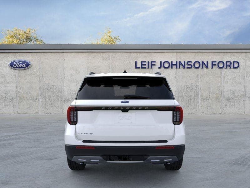 2026 Ford Explorer - Image 5
