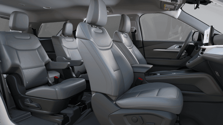 2025 Ford Explorer - Image 28