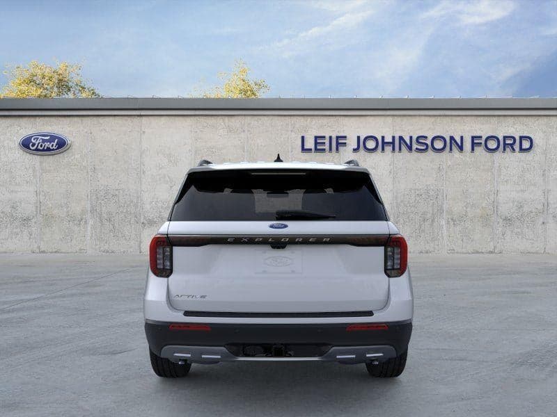 2026 Ford Explorer - Image 5