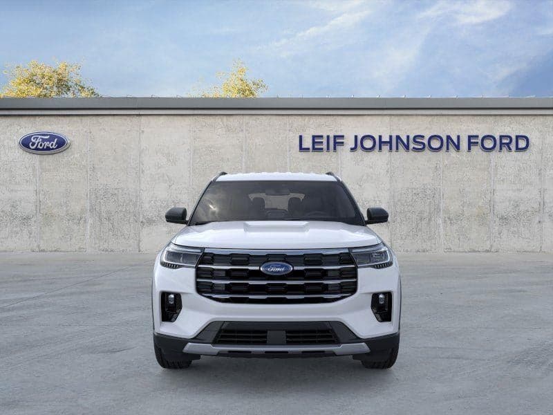 2026 Ford Explorer - Image 6