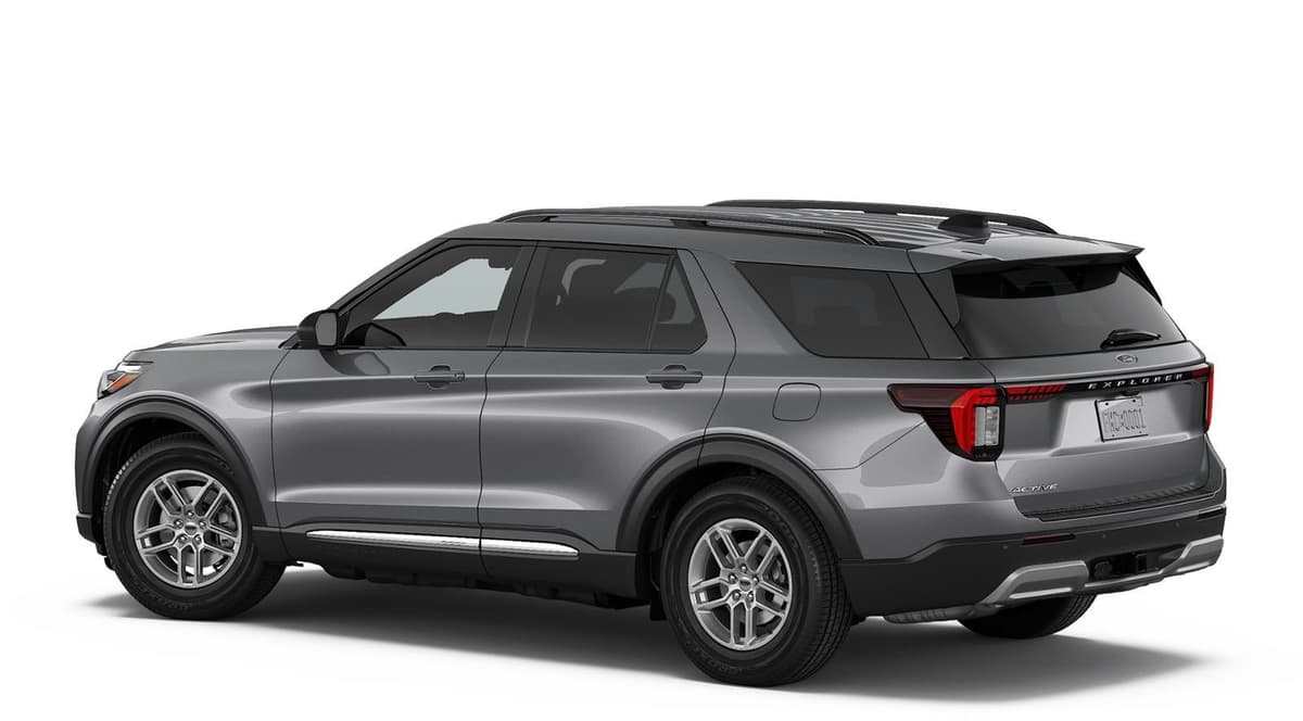 2026 Ford Explorer - Image 2