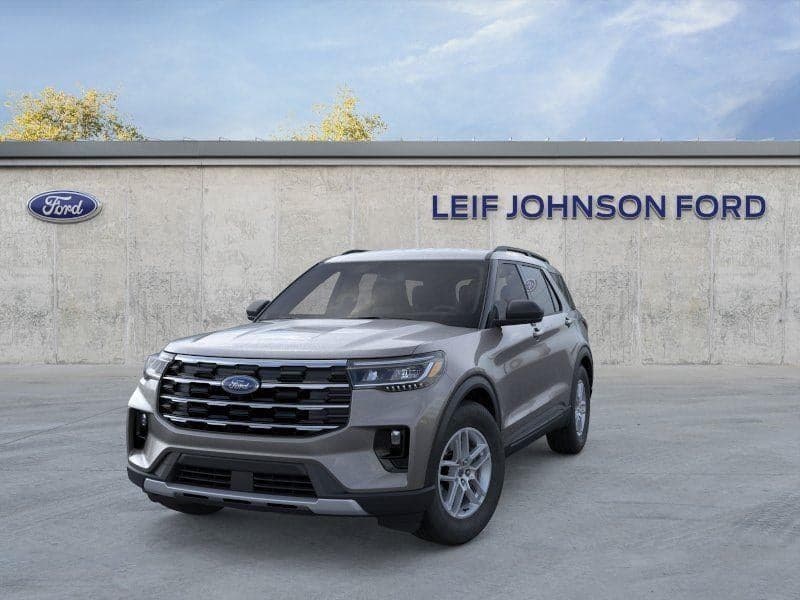 2026 Ford Explorer - Image 2