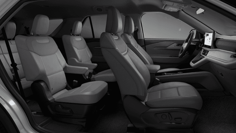2026 Ford Explorer - Image 28