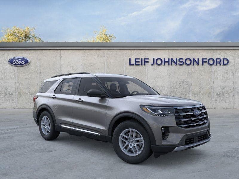2025 Ford Explorer - Image 7