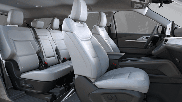 2025 Ford Explorer - Image 28