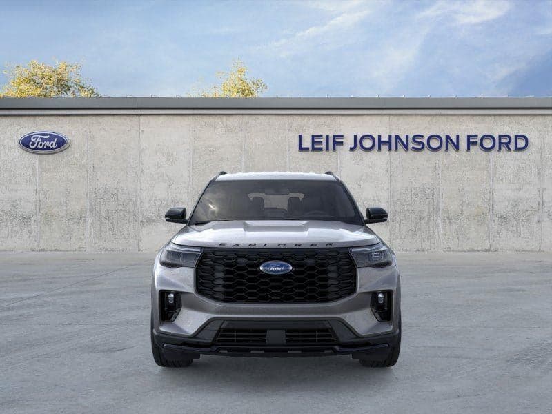 2026 Ford Explorer - Image 6