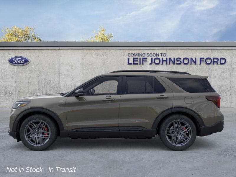 2026 Ford Explorer - Image 3