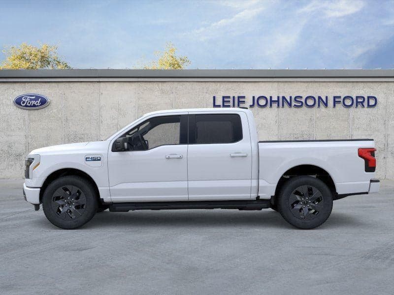 2025 Ford F-150 Lightning - Image 3