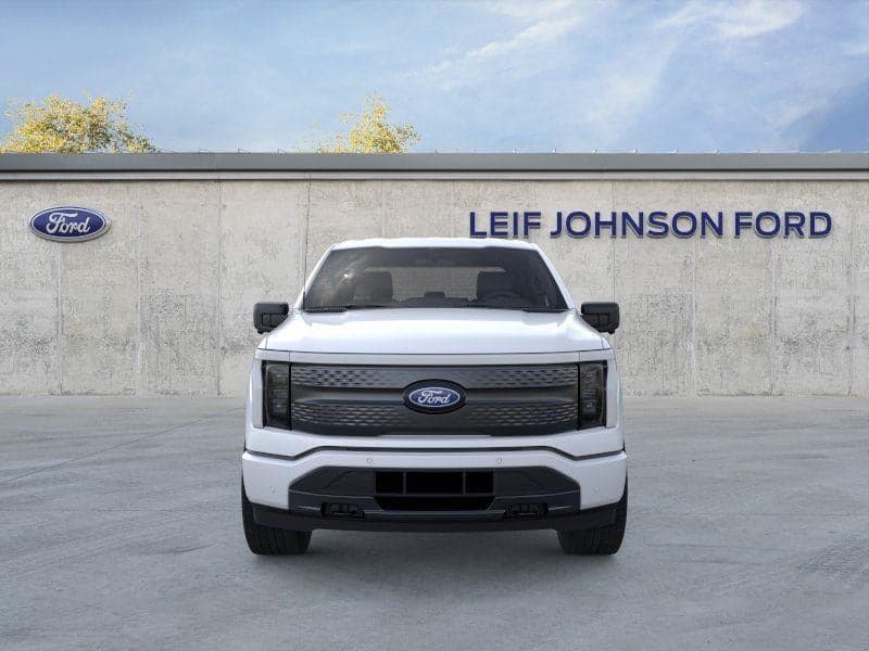 2025 Ford F-150 Lightning - Image 6