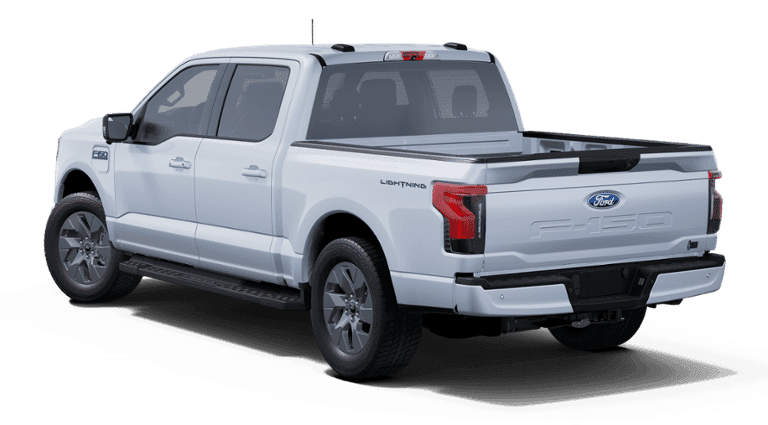 2025 Ford F-150 Lightning - Image 24