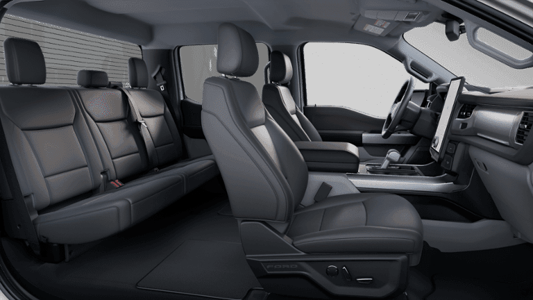 2025 Ford F-150 Lightning - Image 27