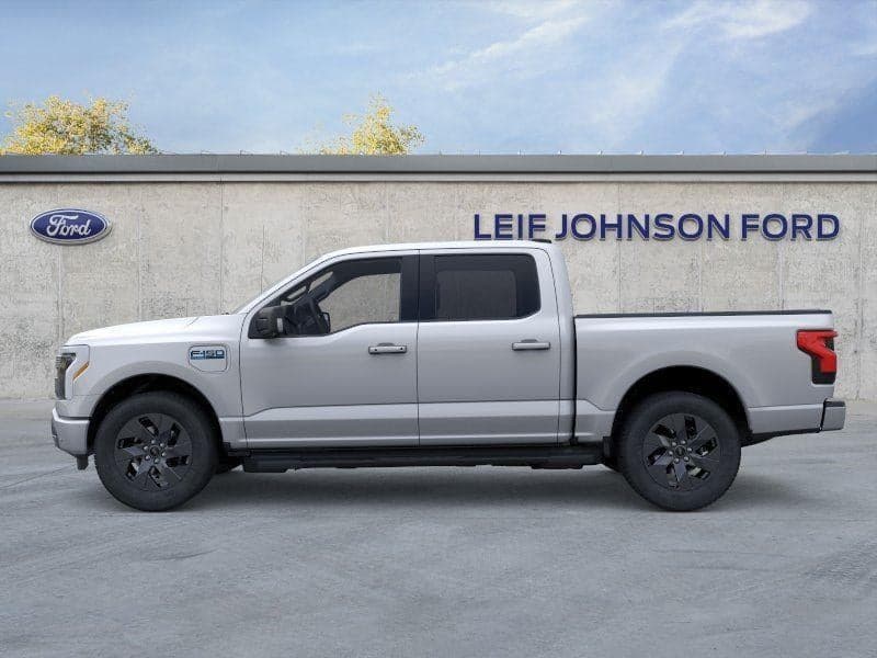 2025 Ford F-150 Lightning - Image 3
