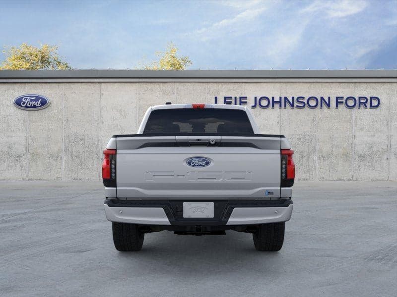 2025 Ford F-150 Lightning - Image 5