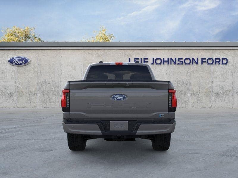 2025 Ford F-150 Lightning - Image 5