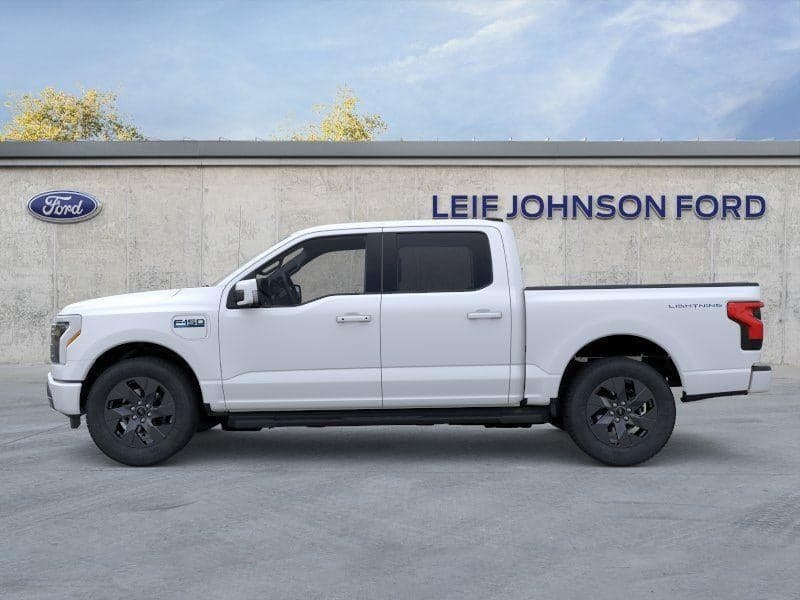 2025 Ford F-150 Lightning - Image 3
