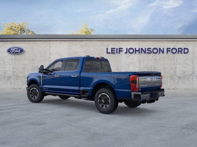 2026 Ford Super Duty F-250 - Image 4