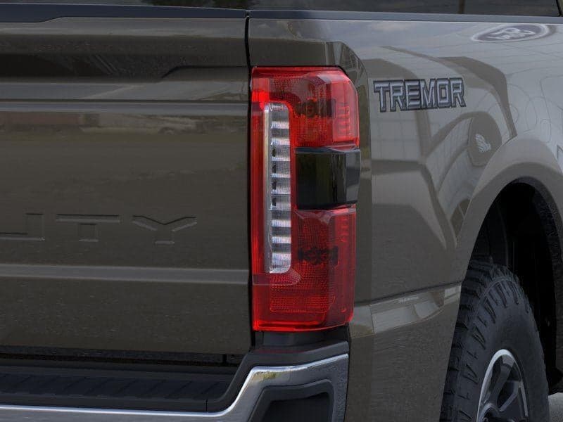 2026 Ford Super Duty F-250 - Image 21