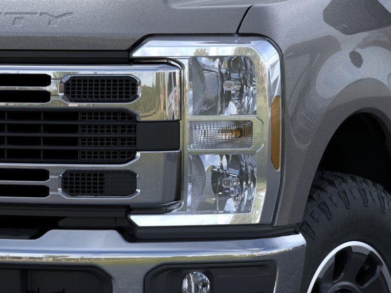 2026 Ford Super Duty F-250 - Image 14