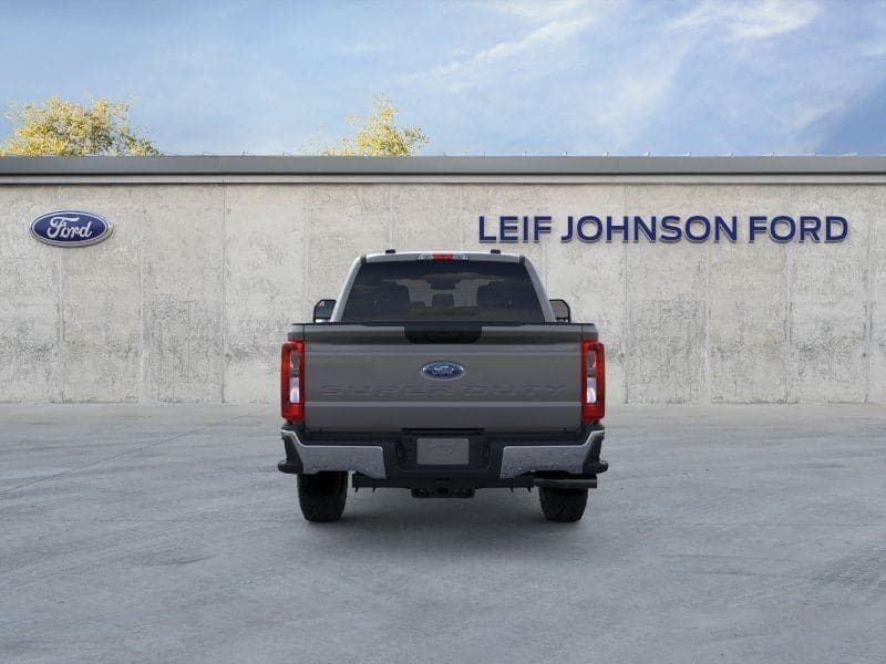 2026 Ford Super Duty F-250 - Image 5
