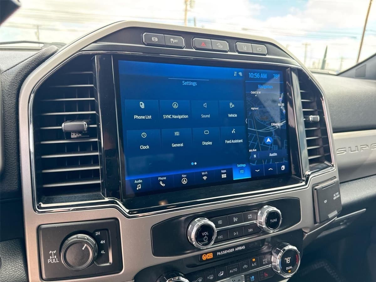 2022 Ford Super Duty F-250 - Image 12