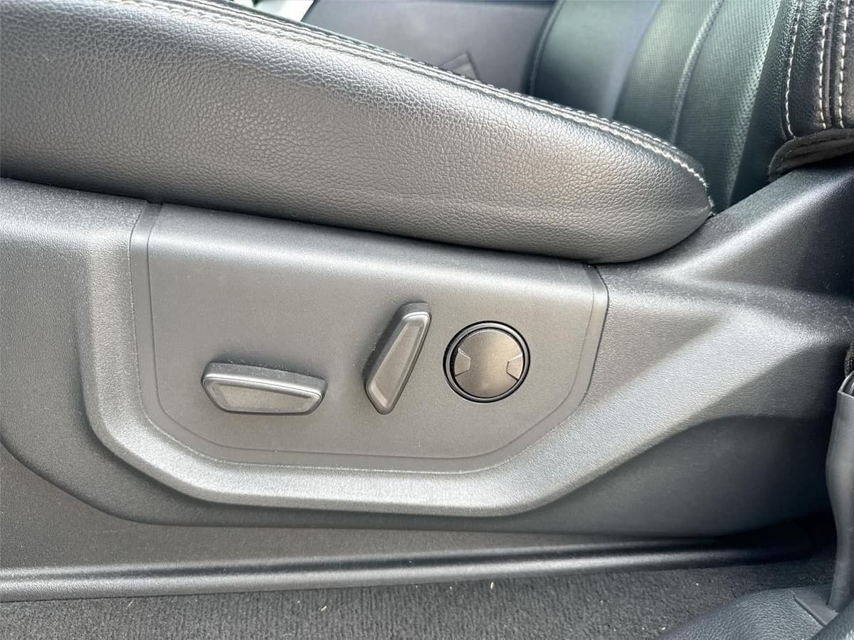 2022 Ford Super Duty F-250 - Image 14