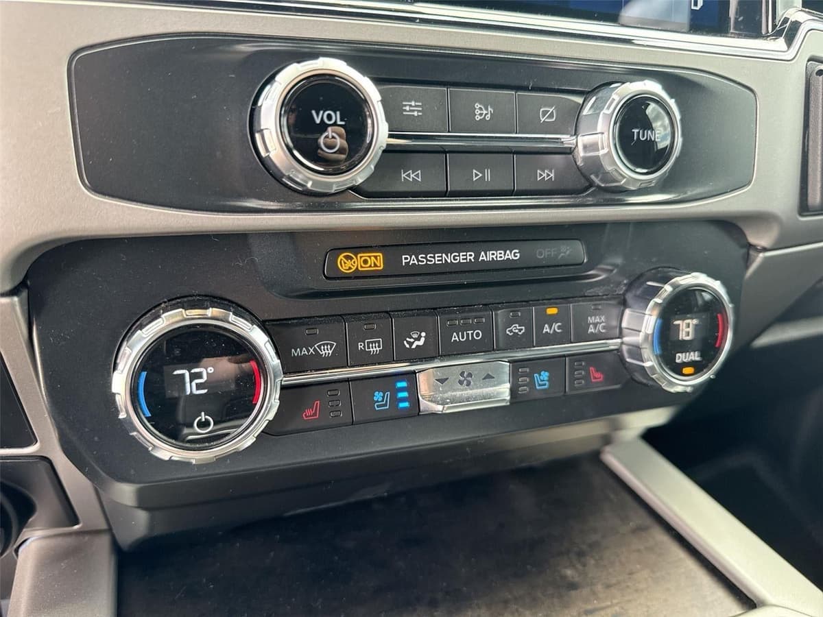 2022 Ford Super Duty F-250 - Image 17