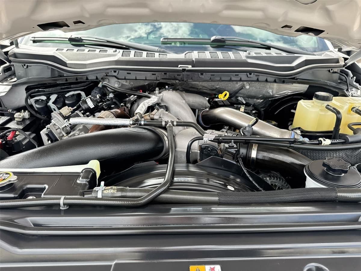 2022 Ford Super Duty F-250 - Image 18