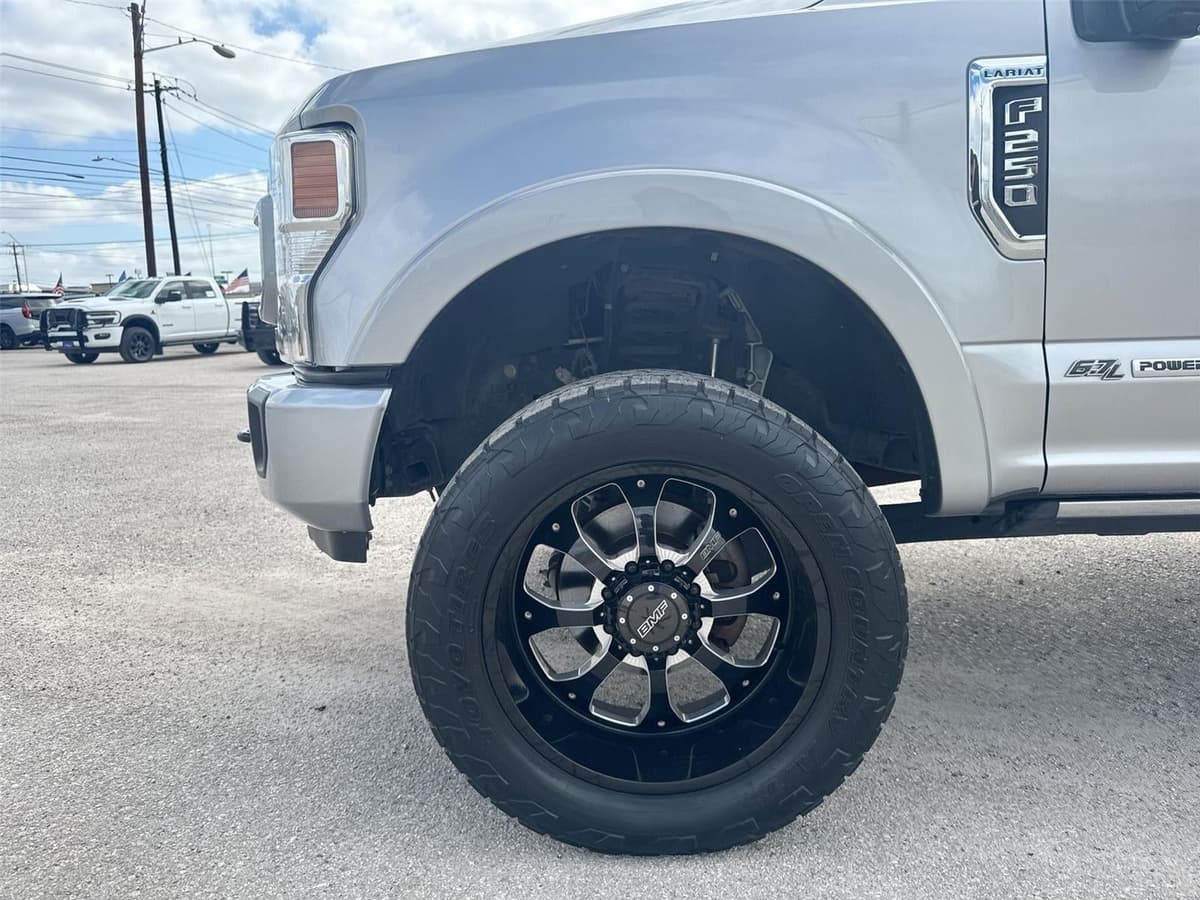 2022 Ford Super Duty F-250 - Image 19