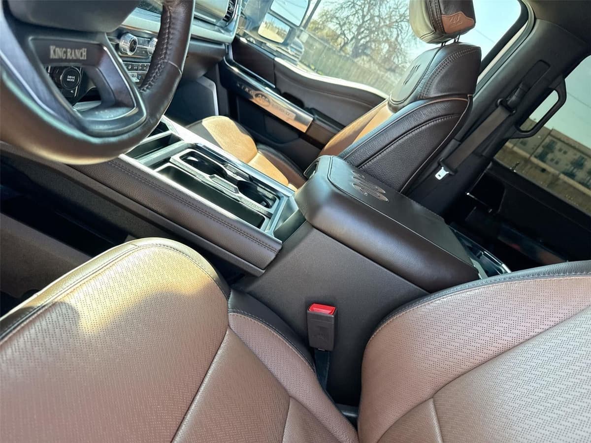 2024 Ford Super Duty F-250 - Image 23