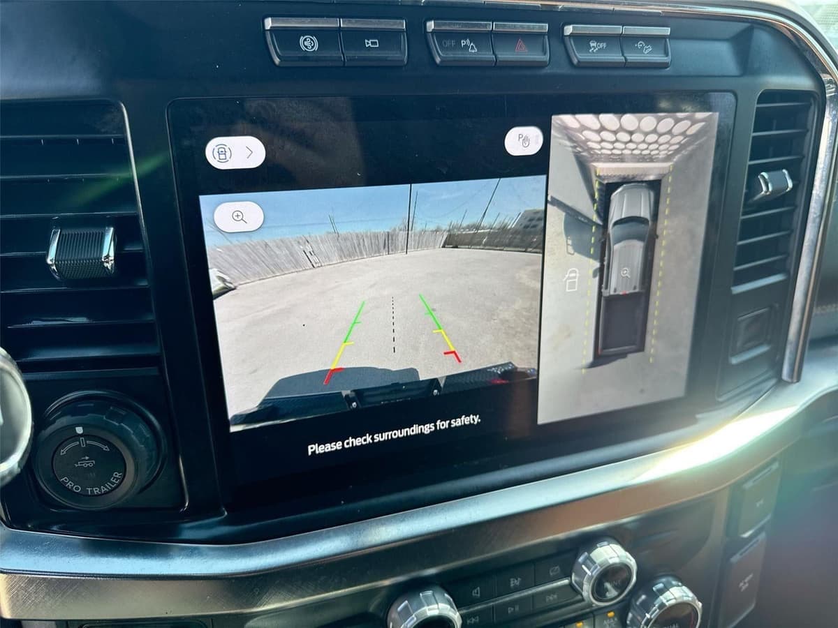 2024 Ford Super Duty F-250 - Image 24