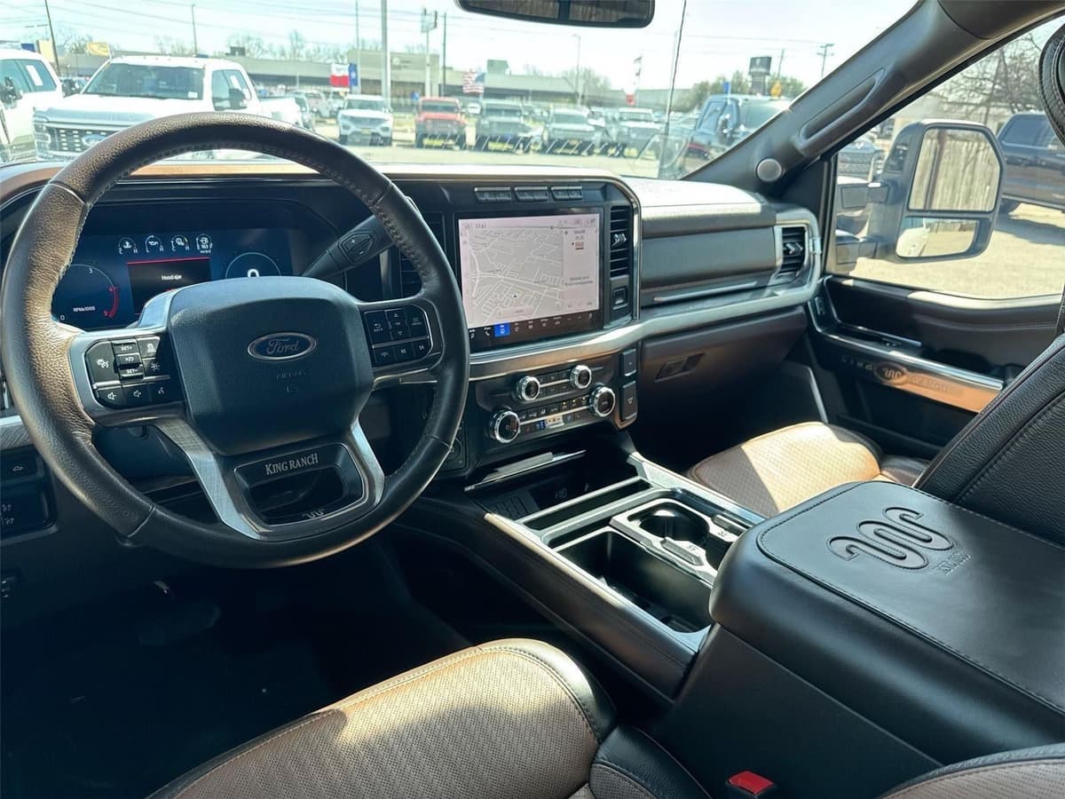 2024 Ford Super Duty F-250 - Image 32