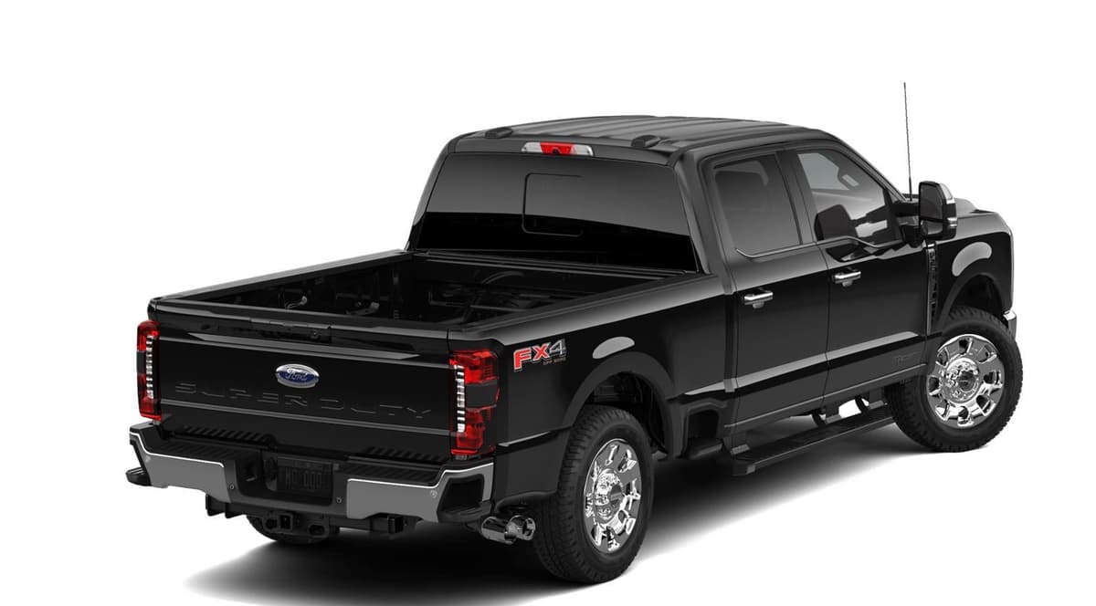 2026 Ford Super Duty F-250 - Image 3
