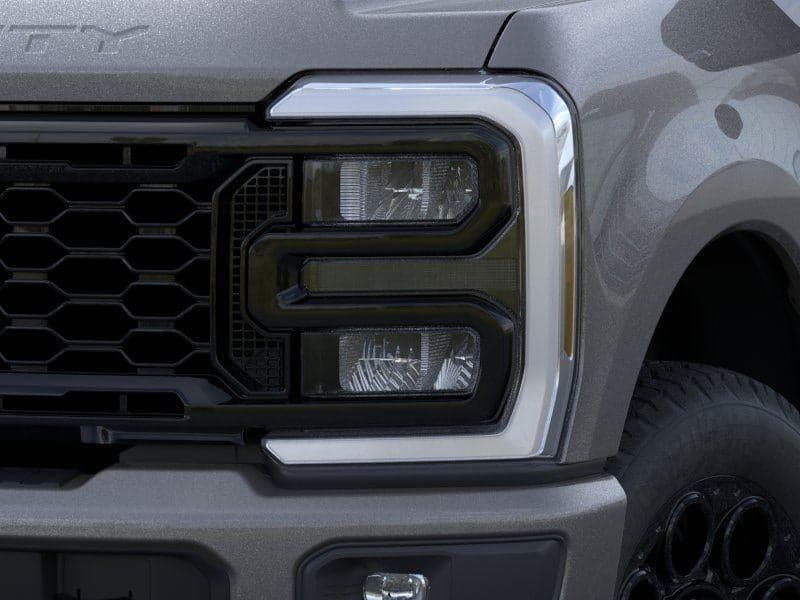2026 Ford Super Duty F-350 - Image 18