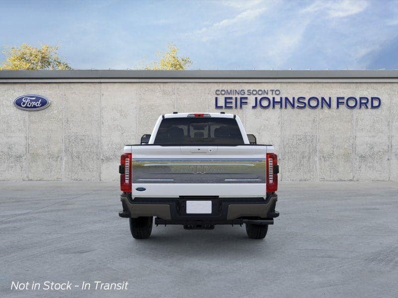 2026 Ford Super Duty F-350 - Image 3